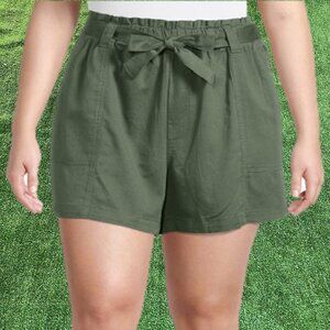 Terra & Sky Elastic Waist Loose Fit Paper Bag Green Belted Shorts Plus Size 2X